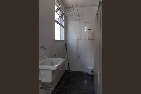 Apartamento para alugar com 80m², 3 quartos e 1 vagaÁrea de Serviço