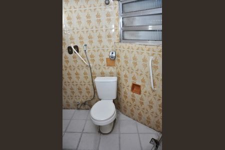 Casa para alugar com 227m², 2 quartos e 3 vagasDetalhe - Banheiro Social