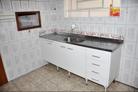 Casa para alugar com 227m², 2 quartos e 3 vagasDetalhe - Cozinha