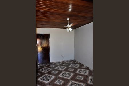 Casa para alugar com 227m², 2 quartos e 3 vagasDetalhe - Sala