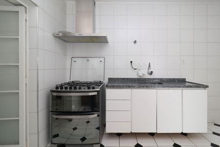 Apartamento para alugar com 101m², 2 quartos e 1 vaga Apartamento para alugar com 101m², 2 quartos e 1 vagaCozinha