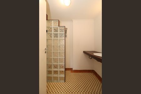 Apartamento para alugar com 101m², 2 quartos e 1 vaga Apartamento para alugar com 101m², 2 quartos e 1 vagaBanheiro social