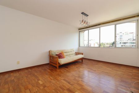 Apartamento para alugar com 101m², 2 quartos e 1 vaga Apartamento para alugar com 101m², 2 quartos e 1 vagaSala