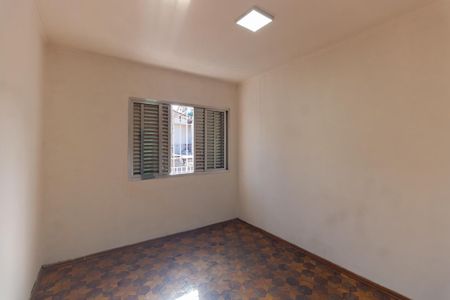 Quarto 2 de casa para alugar com 3 quartos, 100m² em Vila Santa Virginia, São Paulo
