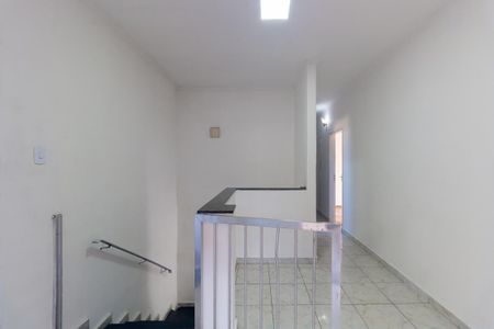 Casa para alugar com 100m², 3 quartos e 1 vaga Casa para alugar com 100m², 3 quartos e 1 vagaHall