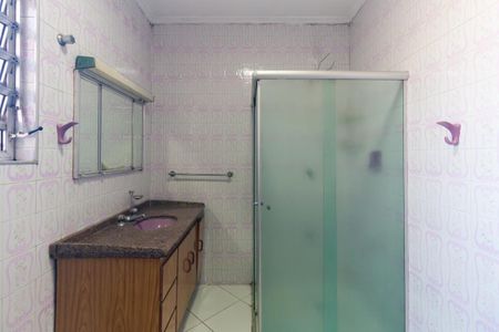 Casa para alugar com 100m², 3 quartos e 1 vaga Casa para alugar com 100m², 3 quartos e 1 vagaBanheiro