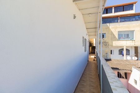 Varanda de casa para alugar com 2 quartos, 53m² em Vila Fazzeoni, São Paulo