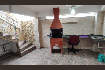 Casa à venda com 114m², 3 quartos e 4 vagas Casa à venda com 114m², 3 quartos e 4 vagasEspaço Gourmet