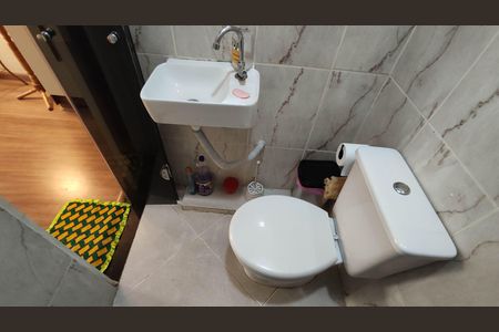 Casa à venda com 114m², 3 quartos e 4 vagas Casa à venda com 114m², 3 quartos e 4 vagasBanheiro da Suíte 1