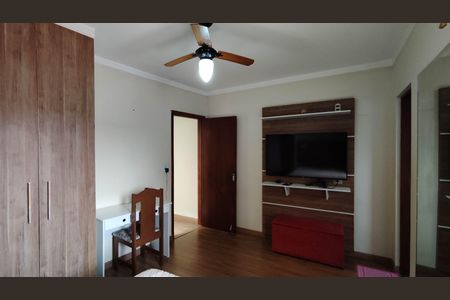 Casa à venda com 114m², 3 quartos e 4 vagas Casa à venda com 114m², 3 quartos e 4 vagasSuíte 2