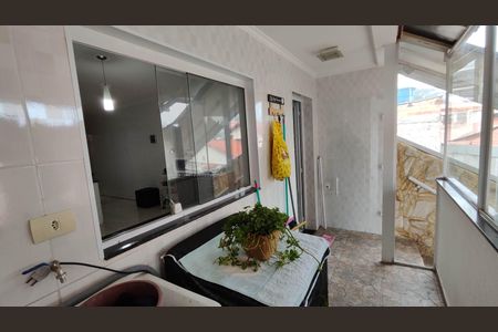 Casa à venda com 114m², 3 quartos e 4 vagas Casa à venda com 114m², 3 quartos e 4 vagasÁrea de Serviço