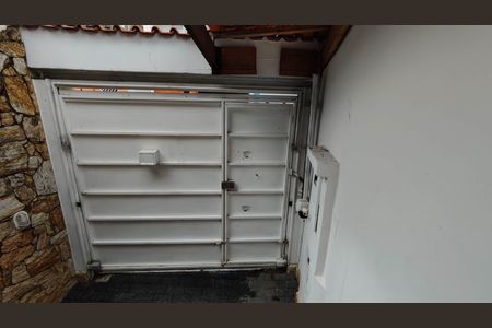 Casa à venda com 114m², 3 quartos e 4 vagas Casa à venda com 114m², 3 quartos e 4 vagasGaragem