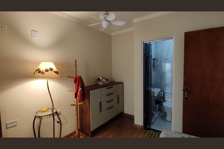Casa à venda com 114m², 3 quartos e 4 vagas Casa à venda com 114m², 3 quartos e 4 vagasSuite 1