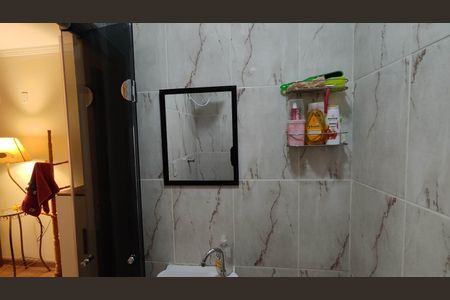 Casa à venda com 114m², 3 quartos e 4 vagas Casa à venda com 114m², 3 quartos e 4 vagasBanheiro da Suíte 1