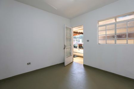 Sala de casa para alugar com 2 quartos, 74m² em Jardim Umarizal, São Paulo