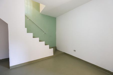 Casa para alugar com 74m², 2 quartos e sem vaga Casa para alugar com 74m², 2 quartos e sem vagaSala