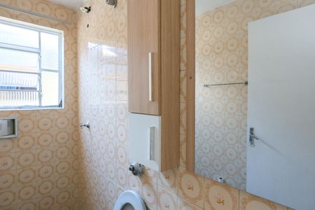 Casa para alugar com 74m², 2 quartos e sem vaga Casa para alugar com 74m², 2 quartos e sem vagaBanheiro 2