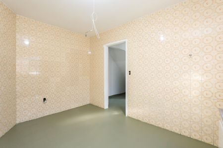 Casa para alugar com 74m², 2 quartos e sem vaga Casa para alugar com 74m², 2 quartos e sem vagaCozinha