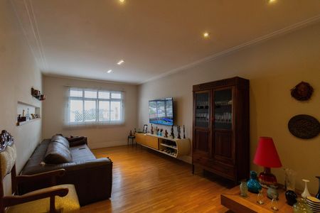 Apartamento à venda com 126m², 2 quartos e 1 vaga