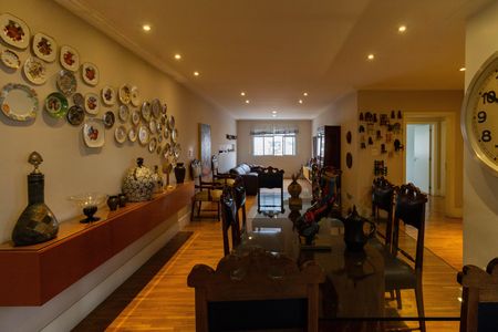 Apartamento à venda com 126m², 2 quartos e 1 vaga