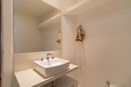 Apartamento à venda com 126m², 2 quartos e 1 vaga