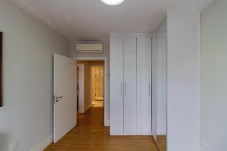 Apartamento à venda com 126m², 2 quartos e 1 vaga