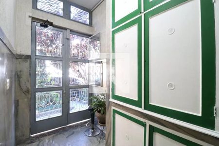 Apartamento à venda com 126m², 2 quartos e 1 vaga