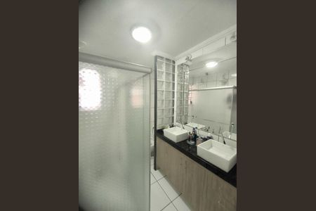 Casa à venda com 356m², 3 quartos e 3 vagas