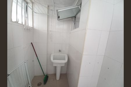 Área de Serviço de apartamento para alugar com 1 quarto, 56m² em Ilha Porchat, São Vicente