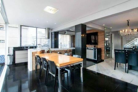 Apartamento à venda com 4 quartos, 265m² em Carmo, Belo Horizonte