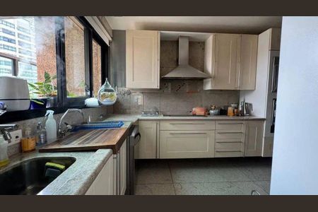 Apartamento à venda com 440m², 4 quartos e 4 vagas