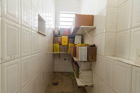 Casa à venda com 471m², 4 quartos e 6 vagas