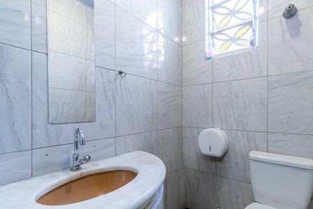 Casa à venda com 3 quartos, 400m² em Santa Efigênia, Belo Horizonte