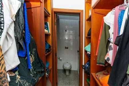 Apartamento à venda com 140m², 4 quartos e 2 vagas