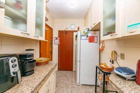 Apartamento à venda com 140m², 4 quartos e 2 vagas