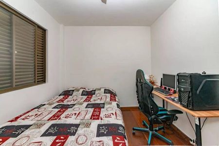 Apartamento à venda com 140m², 4 quartos e 2 vagas