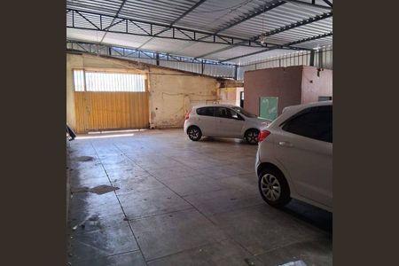 Casa à venda com 350m², 6 quartos e 8 vagas