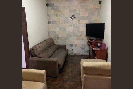 Casa à venda com 6 quartos, 300m² em Santa Efigênia, Belo Horizonte