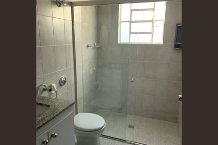 Casa à venda com 6 quartos, 300m² em Santa Efigênia, Belo Horizonte