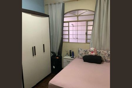 Casa à venda com 6 quartos, 300m² em Santa Efigênia, Belo Horizonte