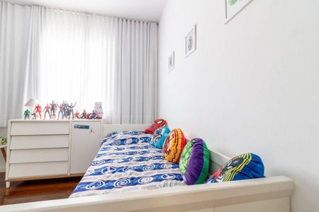 Apartamento à venda com 200m², 4 quartos e 3 vagas