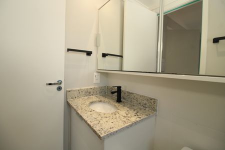 Apartamento para alugar com 27m², 1 quarto e sem vagaBanheiro da Suíte
