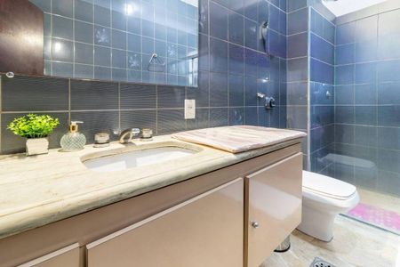 Apartamento à venda com 244m², 4 quartos e 3 vagas