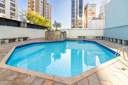 Apartamento à venda com 244m², 4 quartos e 3 vagas