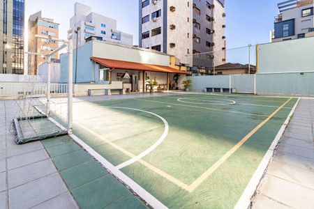 Apartamento à venda com 244m², 4 quartos e 3 vagas