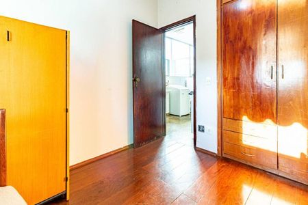 Apartamento à venda com 244m², 4 quartos e 3 vagas