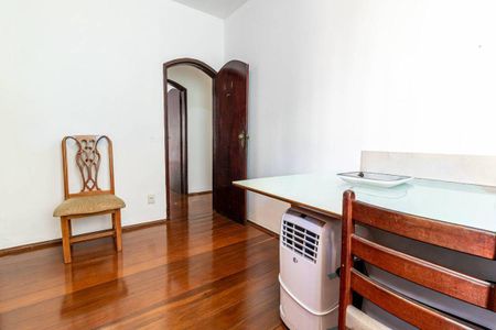 Apartamento à venda com 244m², 4 quartos e 3 vagas