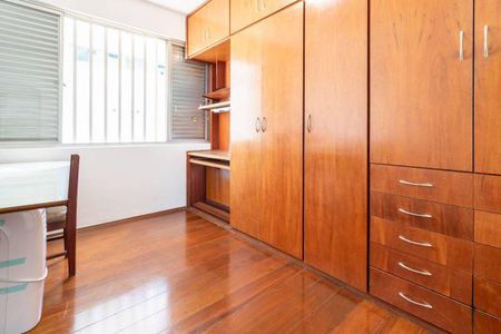 Apartamento à venda com 244m², 4 quartos e 3 vagas