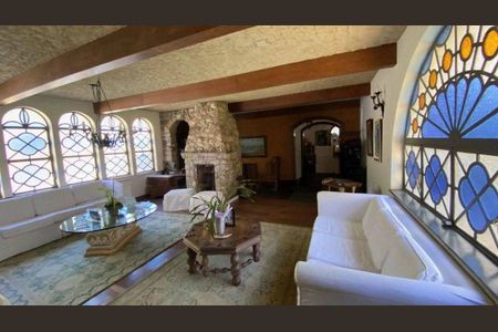 Casa à venda com 4 quartos, 650m² em Mangabeiras, Belo Horizonte