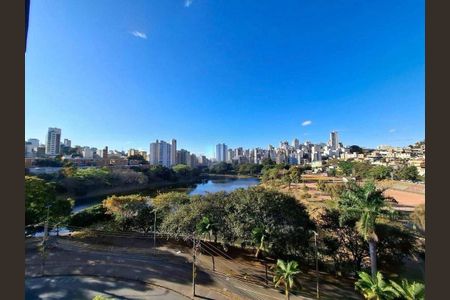 Apartamento à venda com 4 quartos, 170m² em Santa Lúcia, Belo Horizonte
